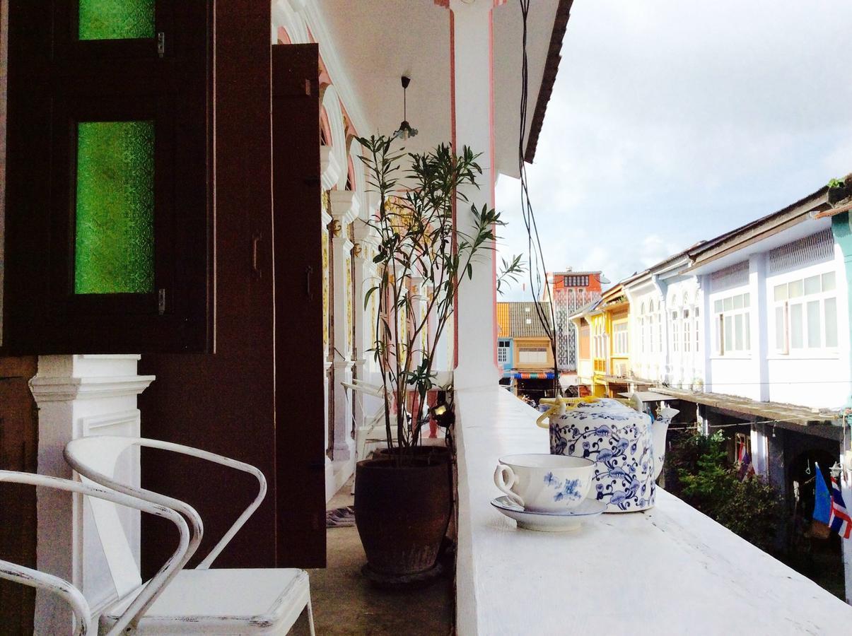 Double Room with Balcony (2 Adults + 1 Child)